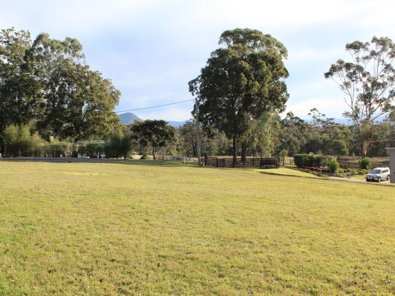 13 Garvan Street, Wolumla NSW 2550
