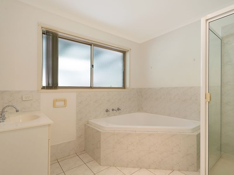 11 Kerrisons Lane, Bega NSW 2550