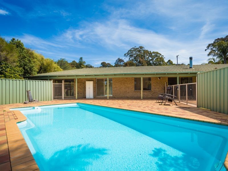 11 Kerrisons Lane, Bega NSW 2550