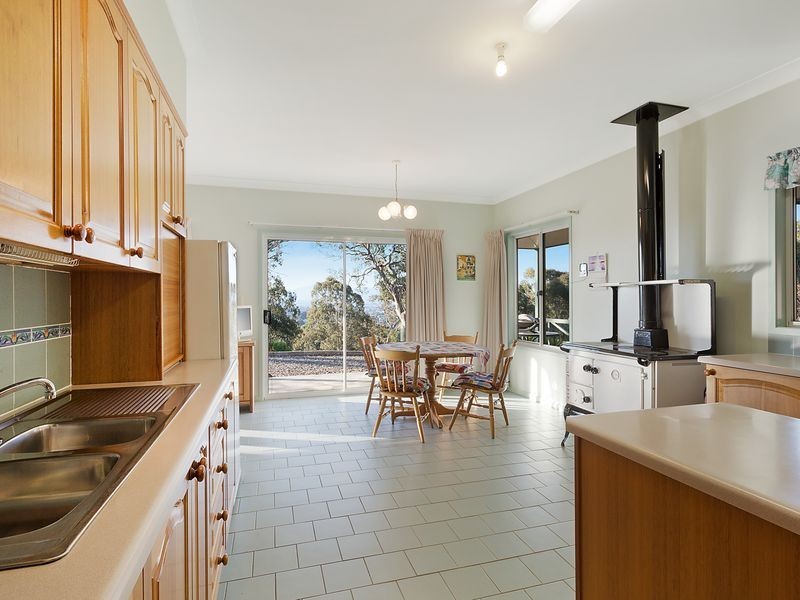 16 Northview Close, Bega NSW 2550