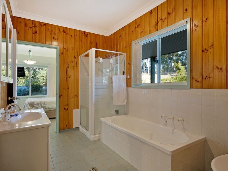 16 Northview Close, Bega NSW 2550
