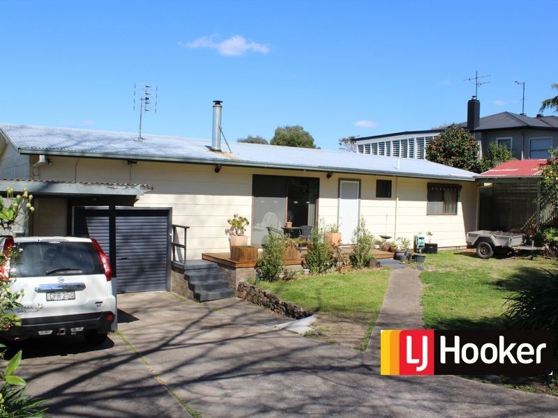 18 Belmore Street, Bega NSW 2550