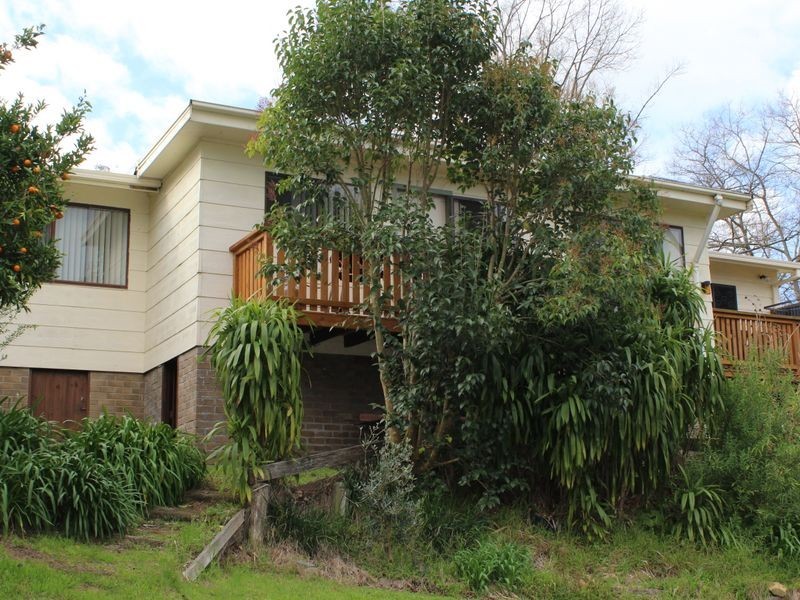 18 Belmore Street, Bega NSW 2550