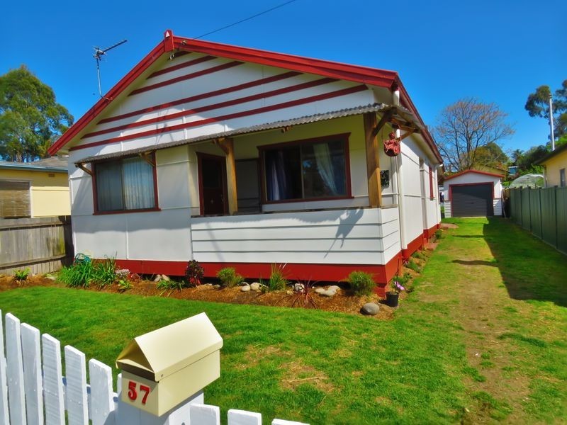 57 East Street, Bega NSW 2550