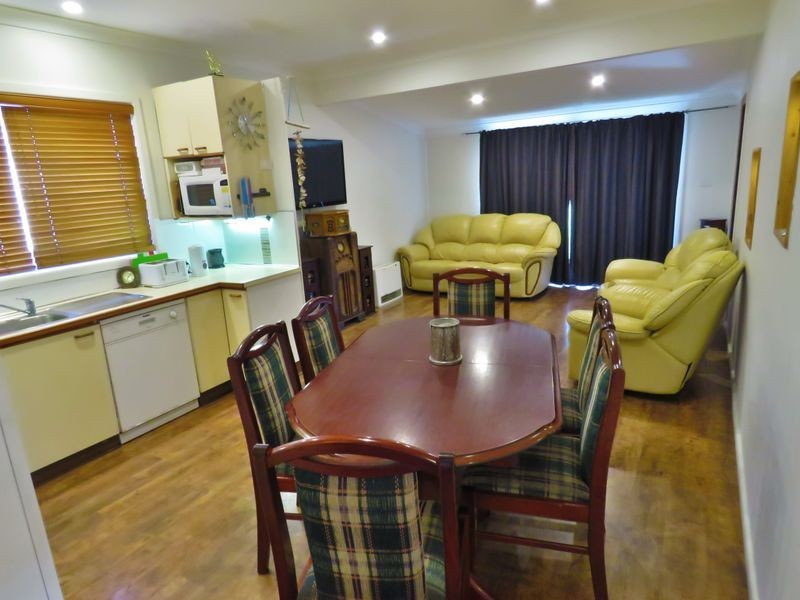 57 East Street, Bega NSW 2550