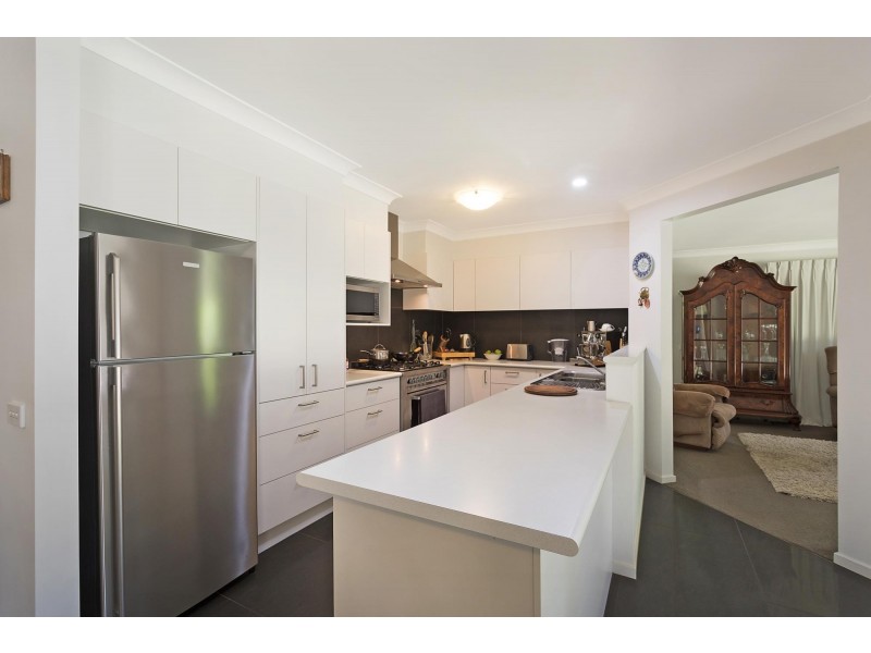 64 Strathmore Crescent, Kalaru NSW 2550