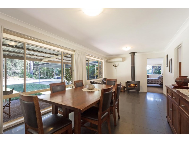 64 Strathmore Crescent, Kalaru NSW 2550