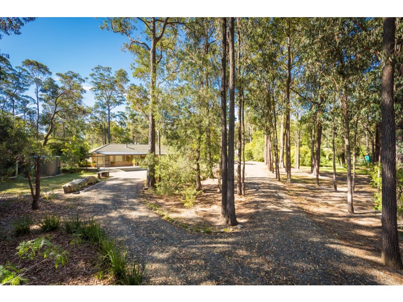 64 Strathmore Crescent, Kalaru NSW 2550