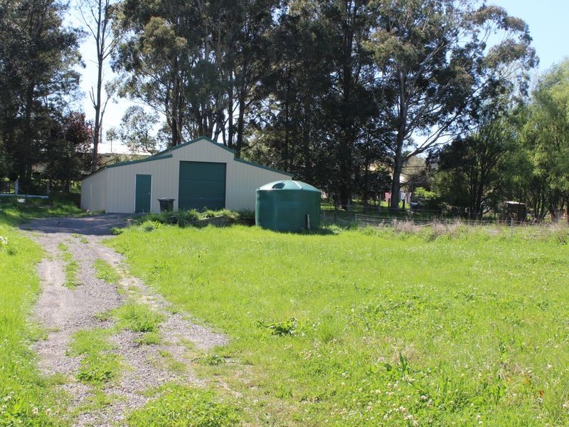 11 Tarlinton Street, Cobargo NSW 2550
