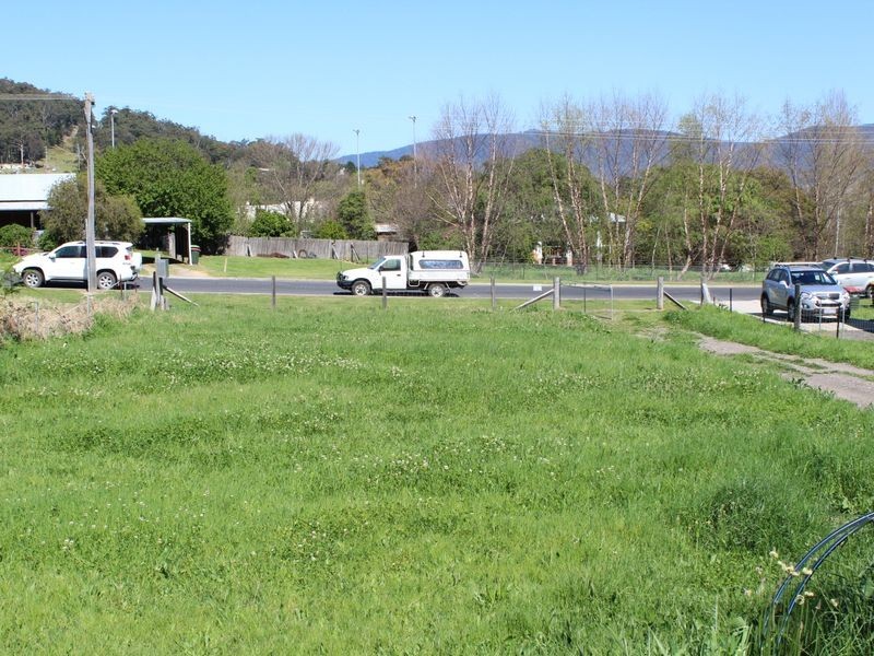 11 Tarlinton Street, Cobargo NSW 2550