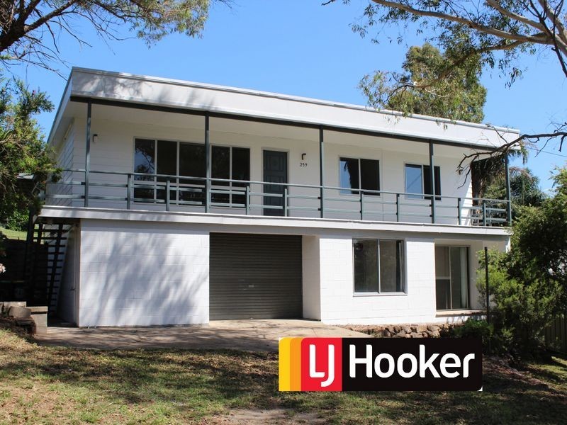259 Auckland Street, Bega NSW 2550