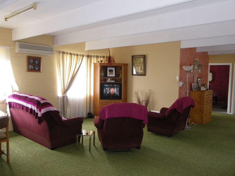 75 Valley Street, Bega NSW 2550