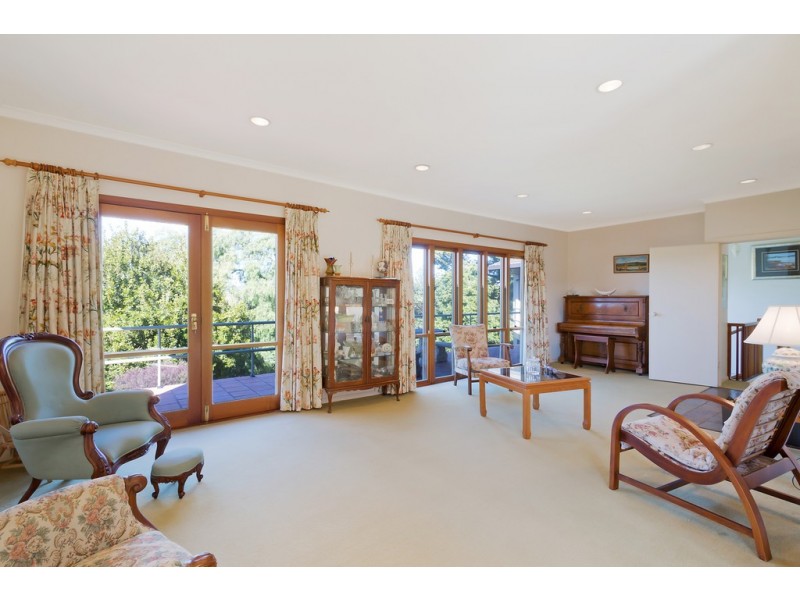 8 Belmore Street, Bega NSW 2550