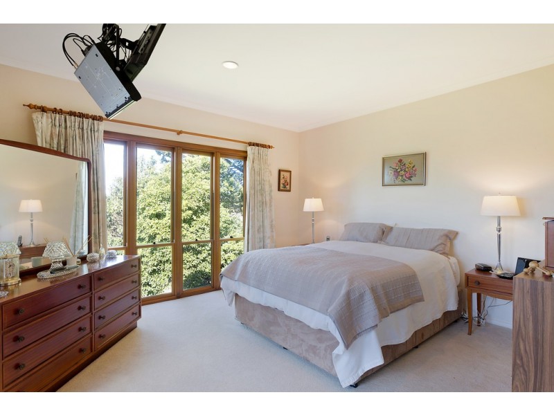 8 Belmore Street, Bega NSW 2550