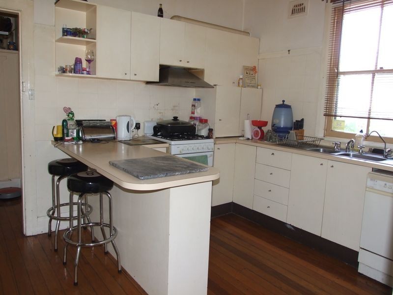 229 Auckland Street, Bega NSW 2550