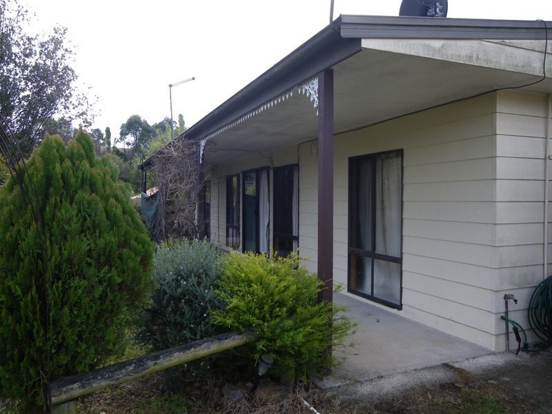13 Gordon Street, Quaama NSW 2550