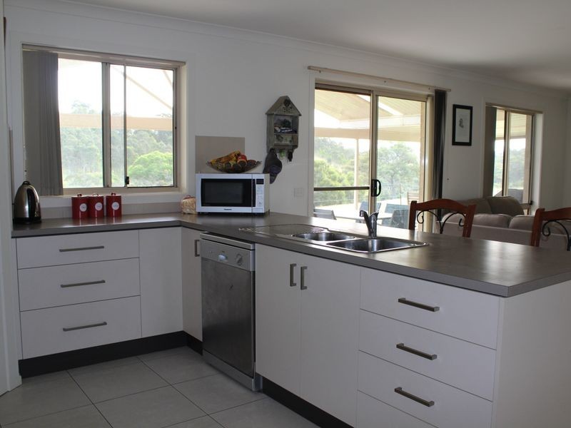 18 Wattle Place, Bega NSW 2550