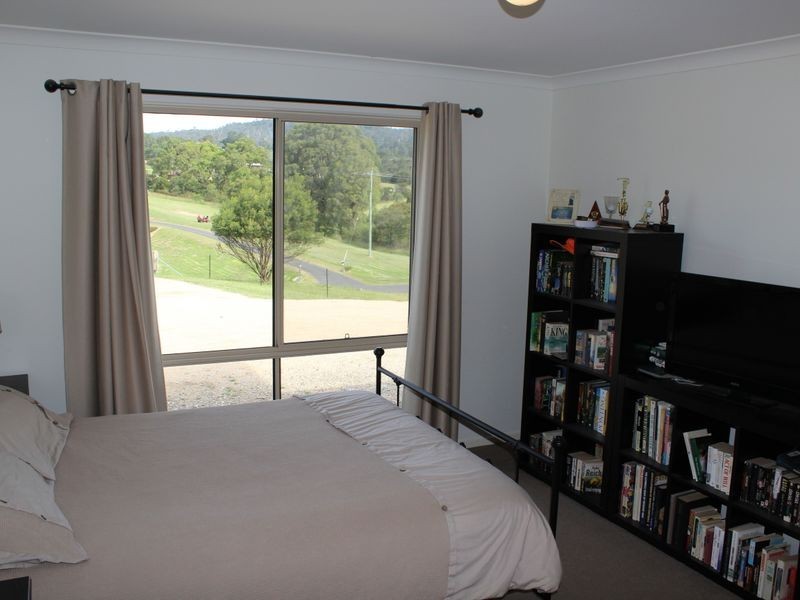 18 Wattle Place, Bega NSW 2550