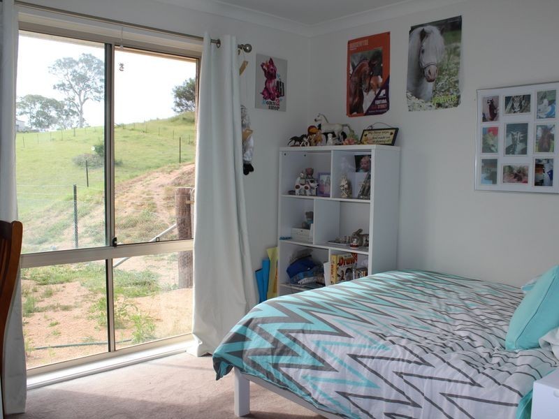 18 Wattle Place, Bega NSW 2550