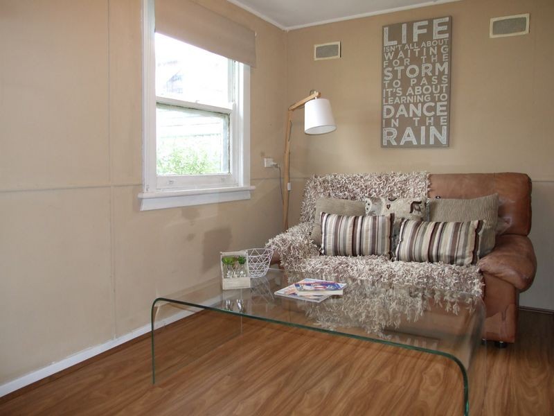 10 Wallace Street, Bega NSW 2550