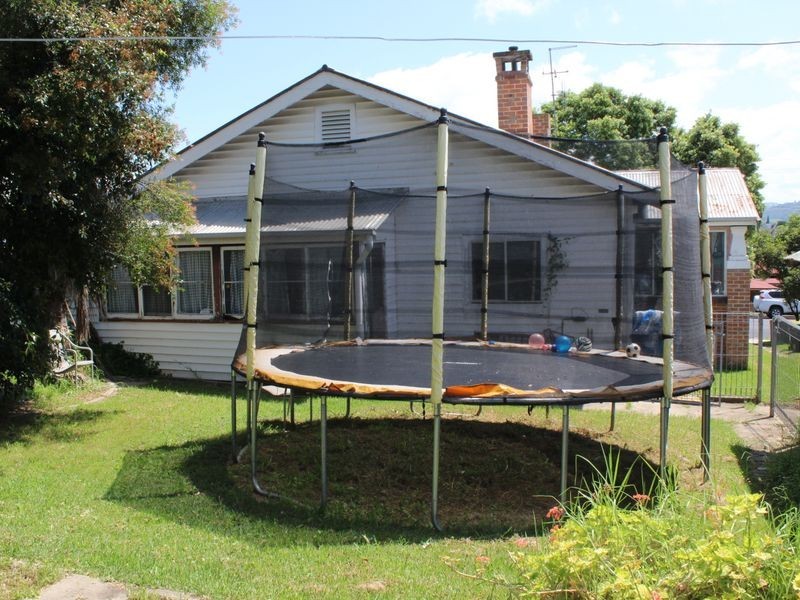 34 Parker Street, Bega NSW 2550