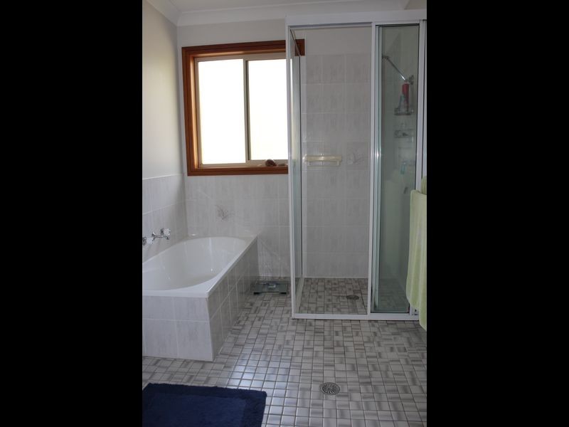 1/31-33 Meringo Street, Bega NSW 2550