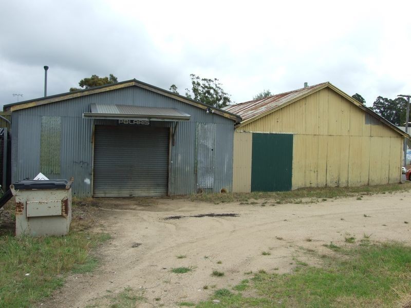 51-53 Auckland Street, Bega NSW 2550