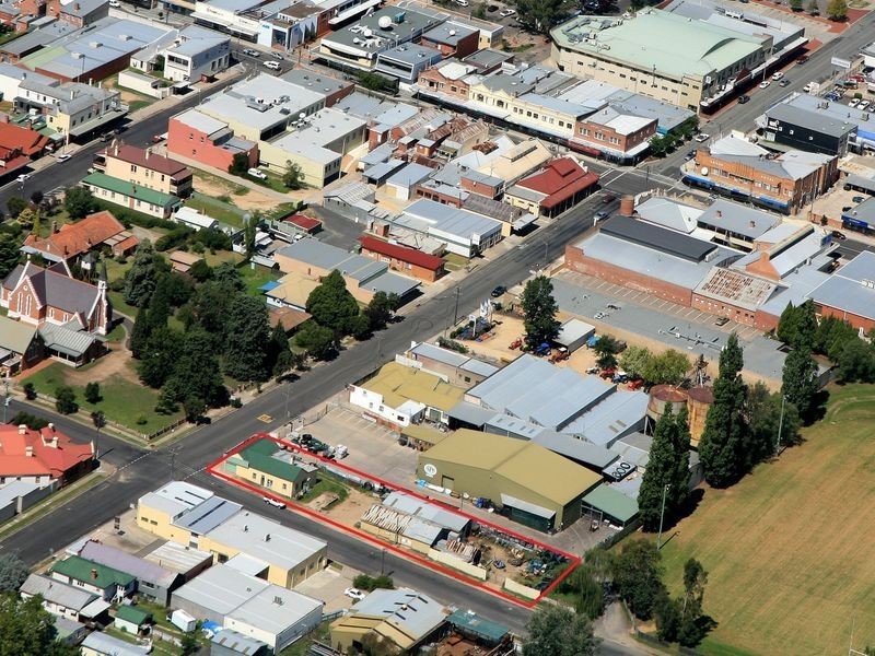 51-53 Auckland Street, Bega NSW 2550