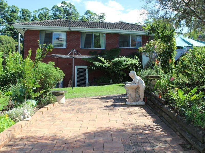 62 Ravenswood Street, Bega NSW 2550