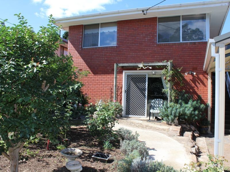 62 Ravenswood Street, Bega NSW 2550