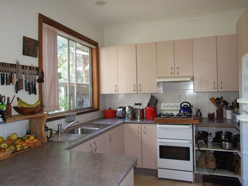 7 Girraween Crescent, Bega NSW 2550