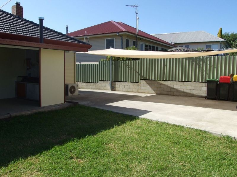 1 Watson Street, Bega NSW 2550