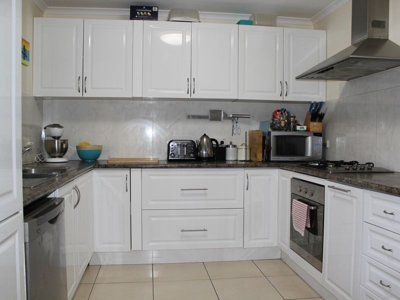 70 Strathmore Crescent, Kalaru NSW 2550