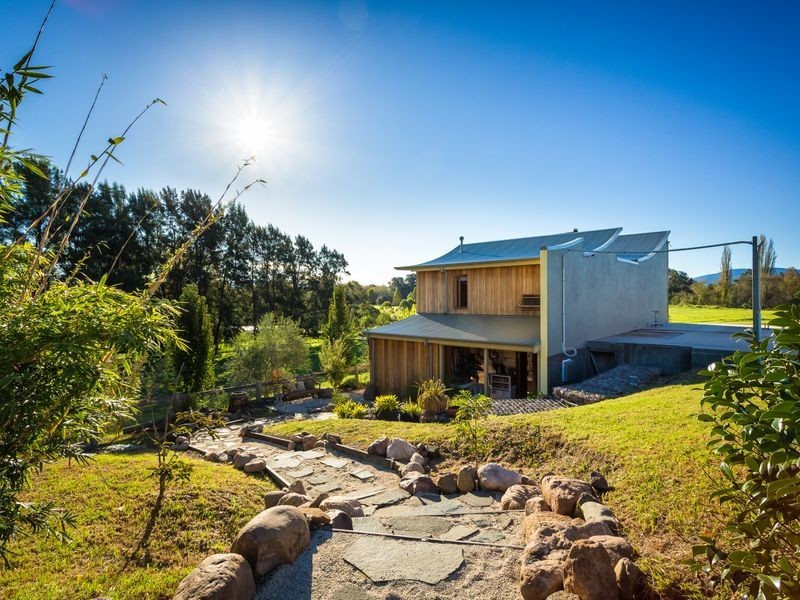 18 Millowine Lane, Bega NSW 2550