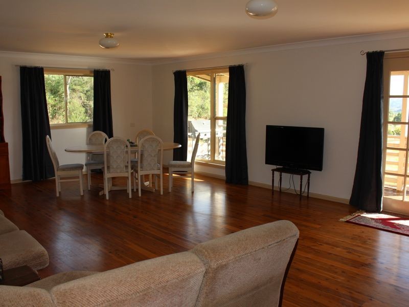 2 Eagle Lane, Bega NSW 2550