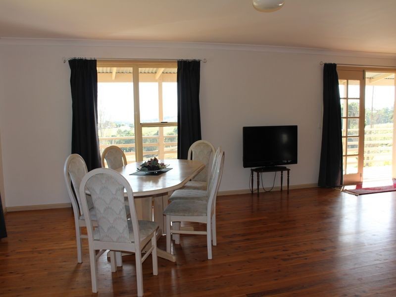 2 Eagle Lane, Bega NSW 2550