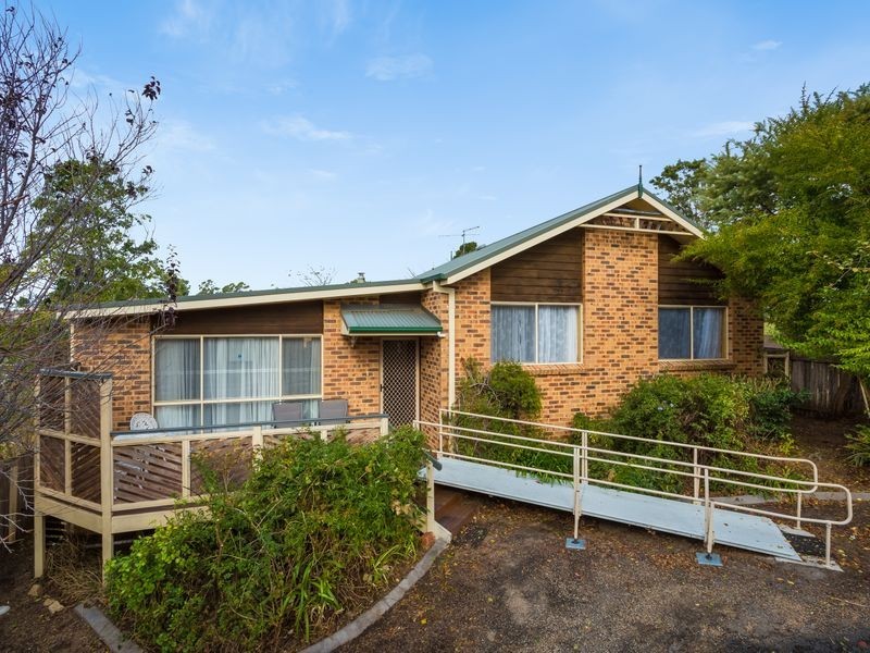 26 Barrack Street, Bega NSW 2550