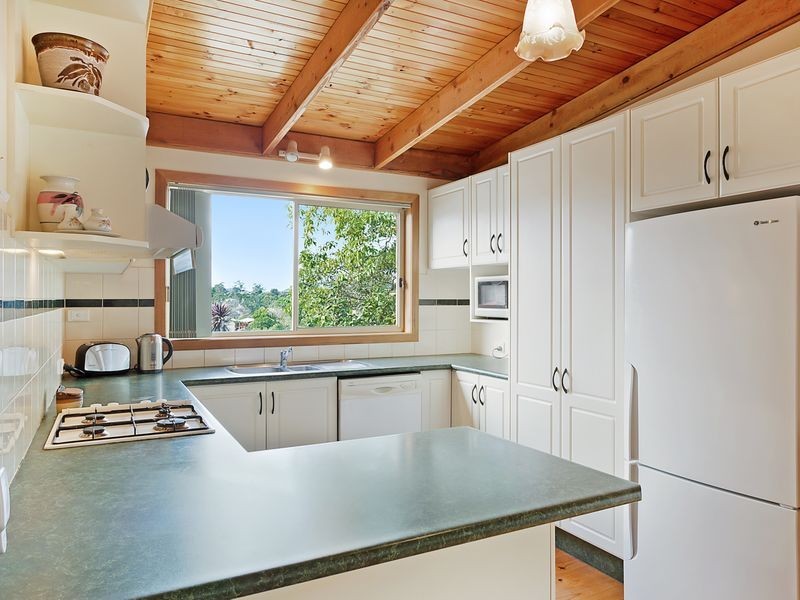 26 Barrack Street, Bega NSW 2550