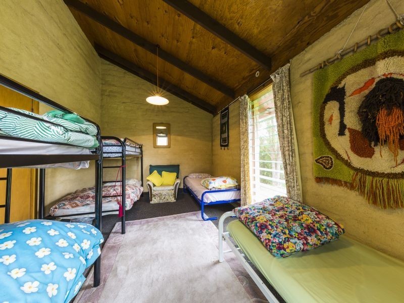 33 Kirkland Crescent, Bega NSW 2550