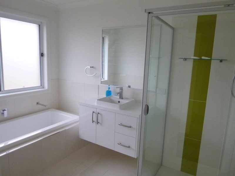 77 Glen Mia Drive, Bega NSW 2550