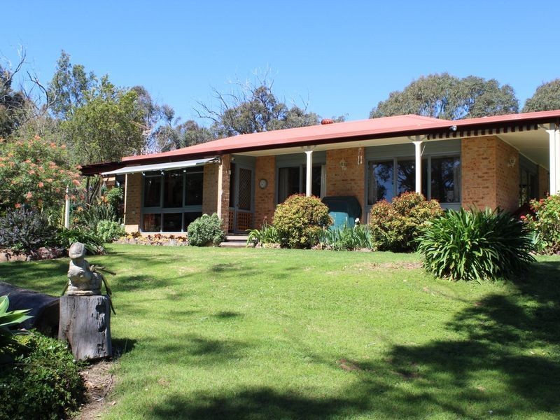 212 Black Range Road, Bega NSW 2550