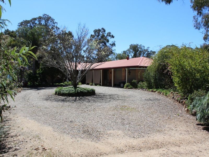 212 Black Range Road, Bega NSW 2550