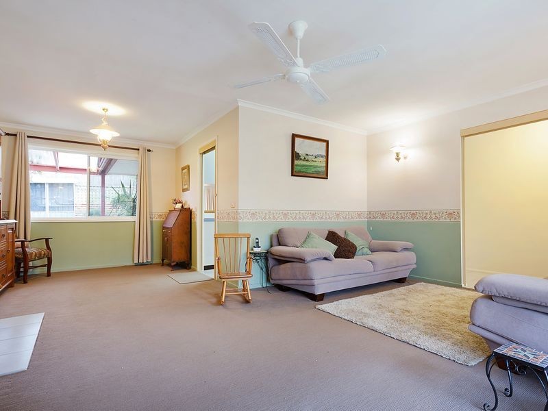 13 Charlotte Street, Bega NSW 2550