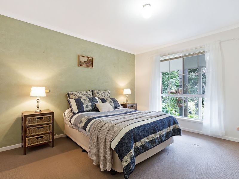 13 Charlotte Street, Bega NSW 2550