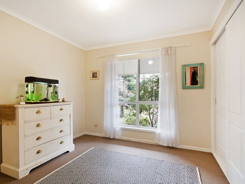 13 Charlotte Street, Bega NSW 2550