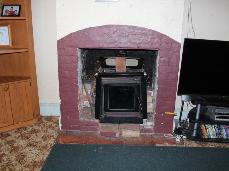 11 Canning Street, Bega NSW 2550