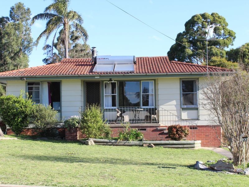 22 Bunyarra Drive, Bega NSW 2550