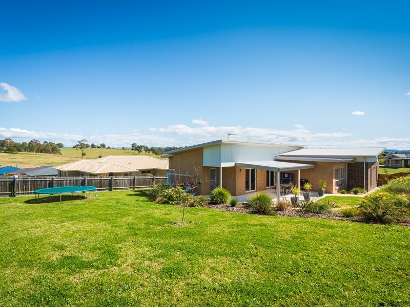 57 Glen Mia Drive, Bega NSW 2550