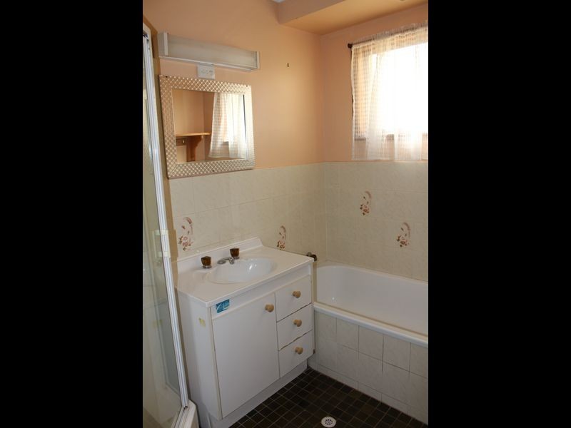 252 Auckland Street, Bega NSW 2550