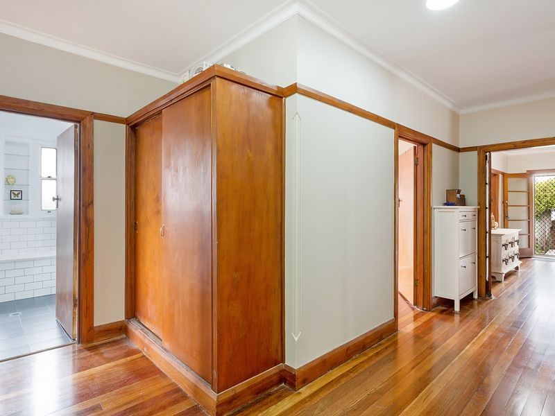 77 Bega Street, Bega NSW 2550